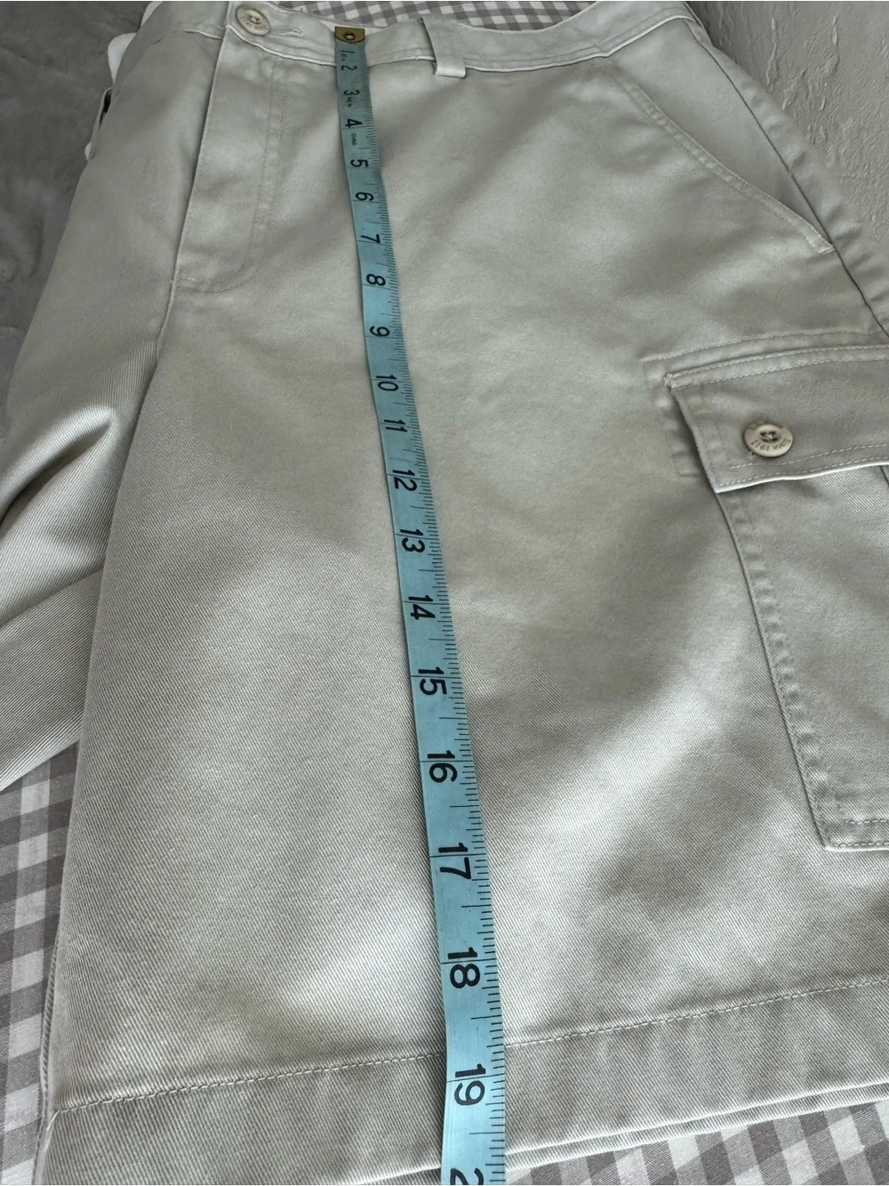 L.L.Bean Classic Fit Cargo Shorts Men Size 37 Khaki Beige 100% Cotton Utility